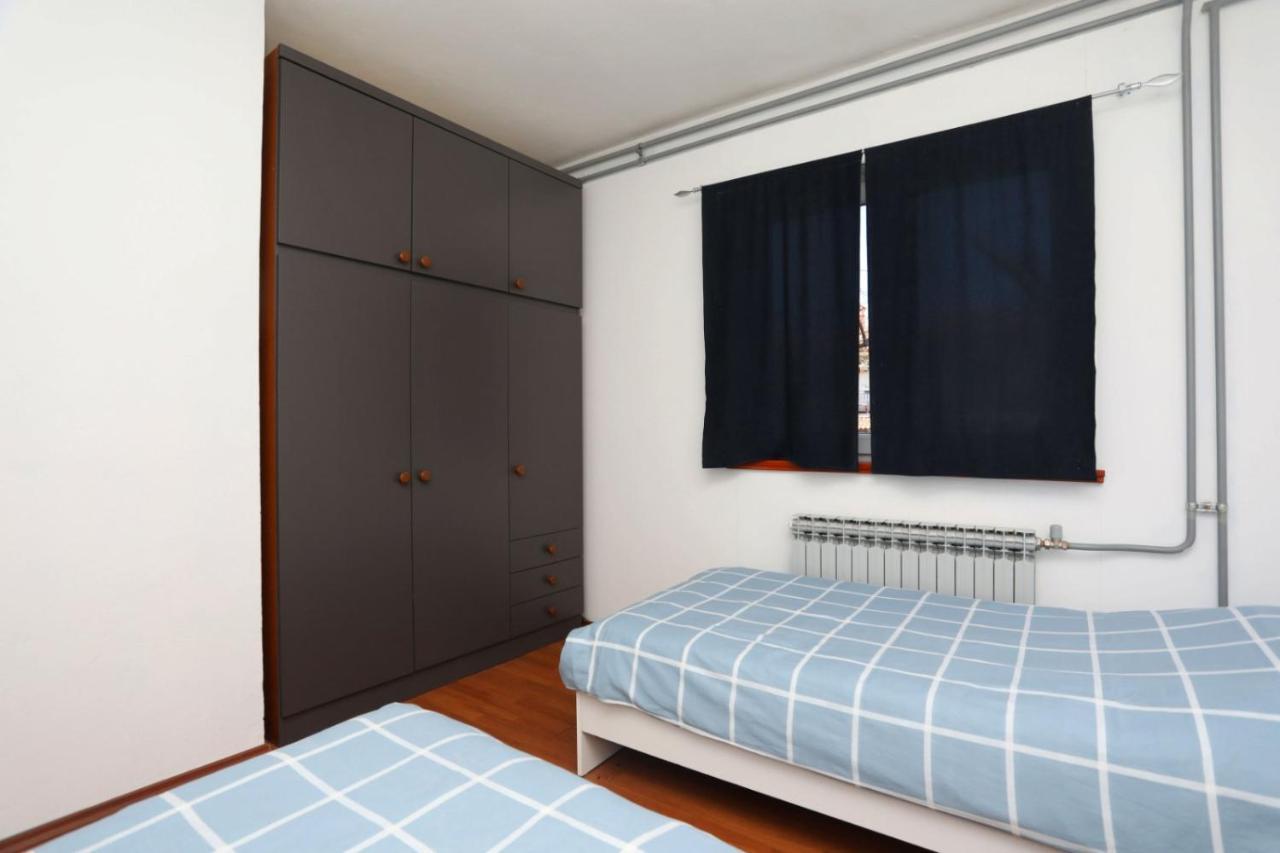 Apartment Rozman Vozilici Exterior photo