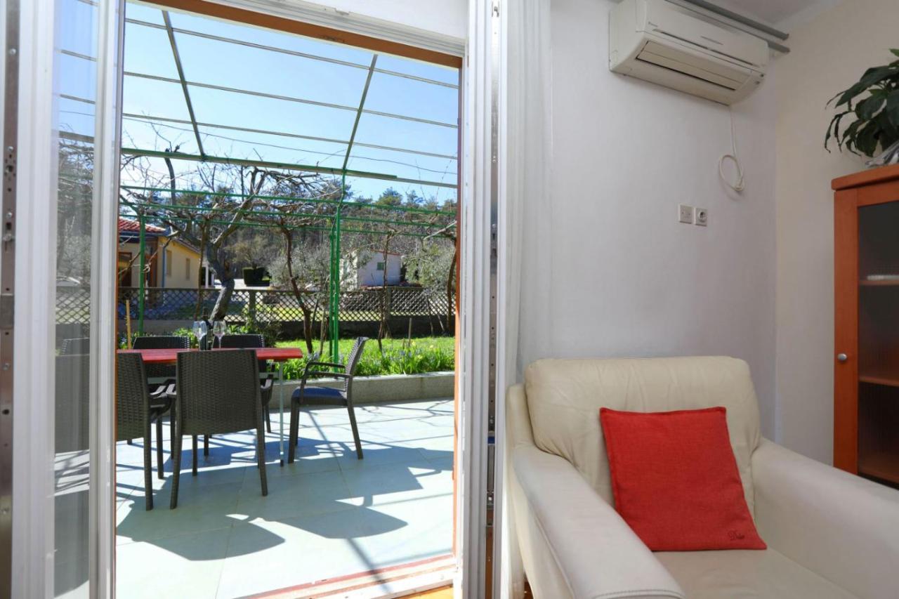 Apartment Rozman Vozilici Exterior photo