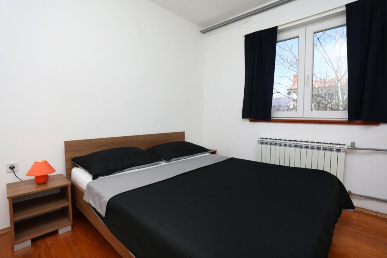Apartment Rozman Vozilici Exterior photo